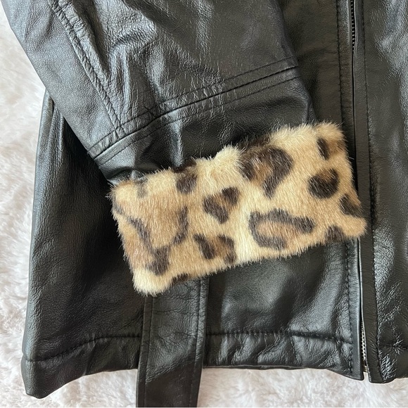 Vintage Leather and Leopard Hooded Winter Coat 🔥 - Picture 2 of 11